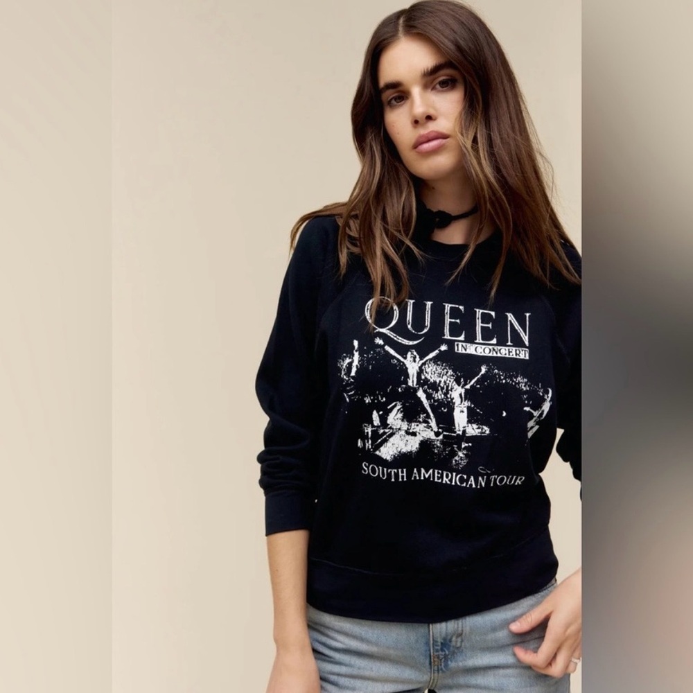 Daydreamer Queen South American Tour Cotton Sweatshirt XS